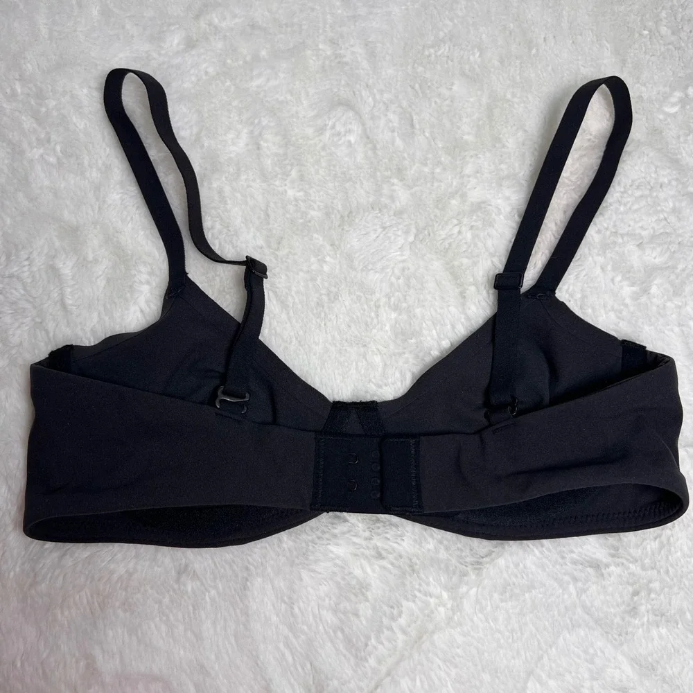SKIMS Women's 32B Black T-Shirt Bra Underwire Everyday Comfort Adjustable Straps - Picture 6 of 8